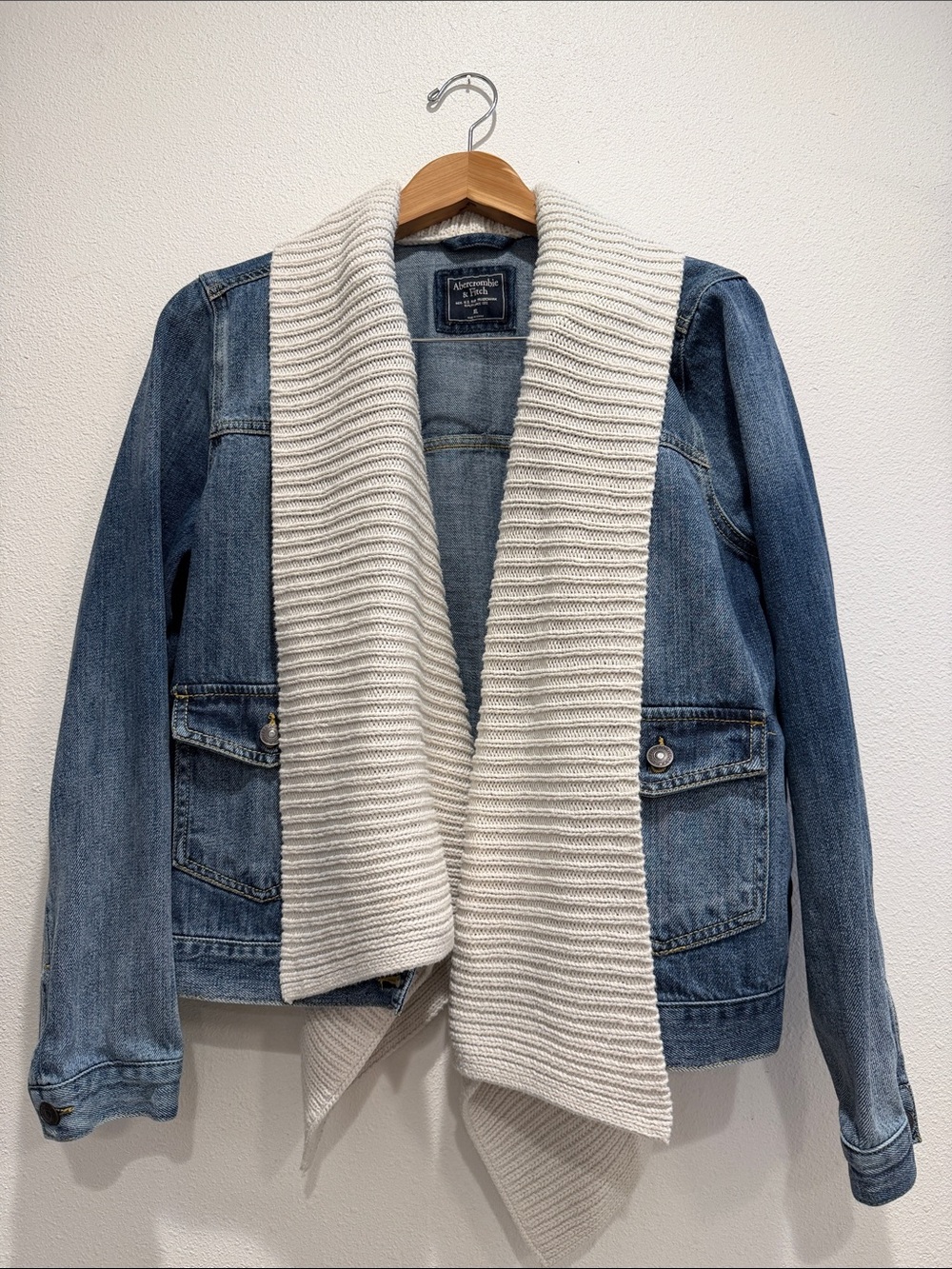 Abercrombie & Fitch Denim Jacket with Built In Knit Scarf Shawl Collar XL